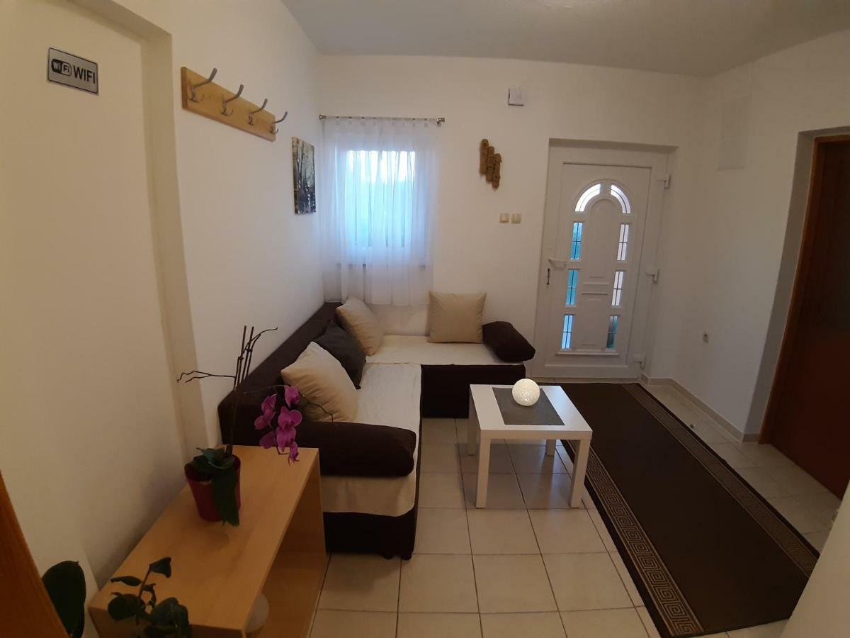 דירות רקוביצה House Jelena&Marija מראה חיצוני תמונה